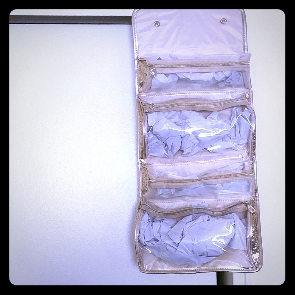 Jo&jo Australia cosmetic bag